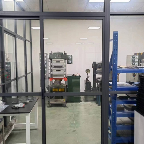 實(shí)驗(yàn)設(shè)備